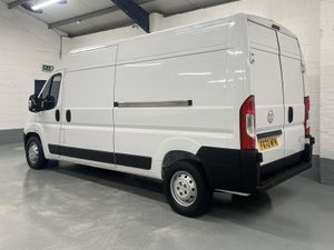 2022 Vauxhall Movano Panel Van - Image 2