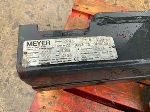 MEYER 6-0104 FORK POSITIONING CARRIAGE....3326 - Image 4