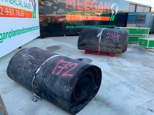 69" x 18mm RUBBER MATTING....PER FOOT.......172. - Image 2