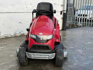 Used 2020 Honda HF2625 Ride-on Lawnmower - Image 2