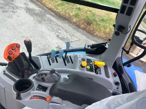 2025 New Holland T6-155 - Image 4