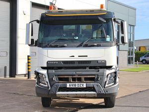 2018 (18) VOLVO FMX 420 8X4 TIPPER (EURO 6) - Image 3