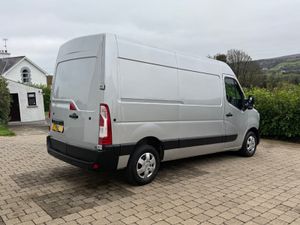 2023 Renault Master Business+ MWB 135BHP - Image 4