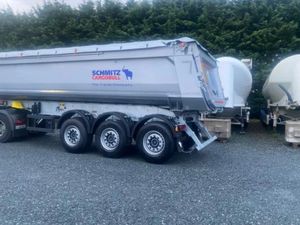 NEW SCHMITZ 8.2m TIPPER - Image 3