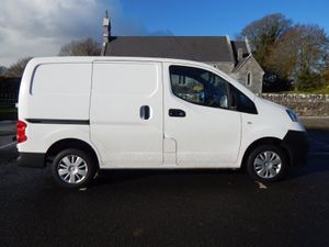 2018 Nissan NV200 1 owner CVRT 07/26 - Image 2