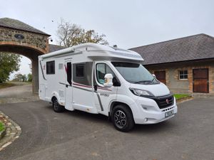 Rapido 656F - Automatic - Image 2