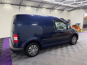 2017 VOLKSWAGEN CADDY 2.0 - DAY VAN & BED - Image 4