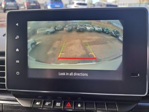 Renault Trafic AUTO.NO VAT 2024 Red edition - Image 2