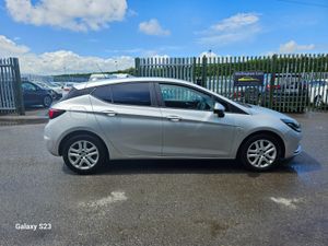 Opel Astra 2019 1.6 D van - Image 4