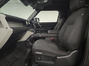Land Rover Defender 90 Diesel - Image 4
