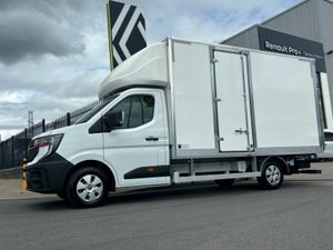 Renault Master Luton Box Body with Tail Lift - Image 2
