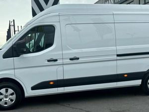 Renault Master L3H3 High Roof Master Start 130hp - Image 2
