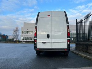 Renault Trafic L2H2 HR 150 - Image 4