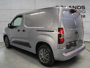 Citroen Berlingo ENTERPRISE PLUS From €111 Per Wee - Image 3