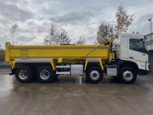 Unregistered Volvo FMX460 8x4 Steel Tipper(Choice) - Image 3