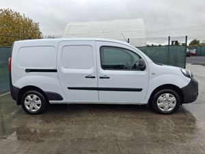 €500 OFF.   202 Renault Kangoo   FULL EV - Image 4