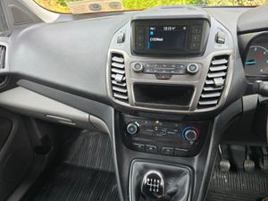 Ford Transit 2019 - Image 4