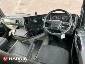 Scania R-Series R450 6x2 Tractor Unit - Image 2