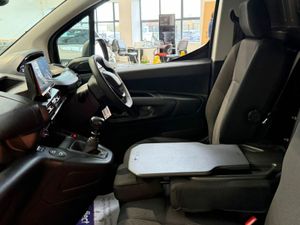 Peugeot Partner BLUEHDI PROFESSIONAL L1 - Image 4