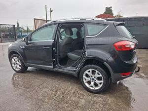 ? €300 OFF !!! 2012 Ford Kuga Zetec 4x4 Automatic - Image 4