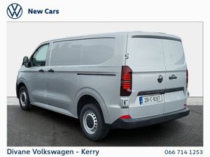 Volkswagen Transporter TRENDLINE SWB 2.0TDI 110BHP - Image 4