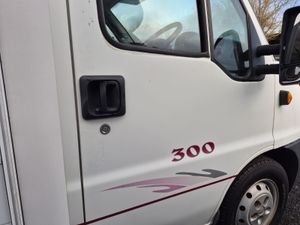 Elddis Autoquest 300 - Manual - Image 3