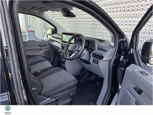 Volkswagen Transporter HIGHLINE LWB28 110BHP  M6F - Image 2