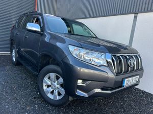 2023 Toyota LandCruiser ' LWB - Image 2