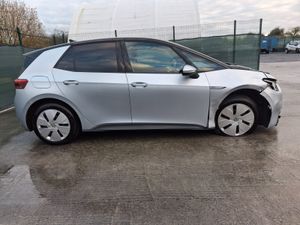 €500 OFF!!! 212 Volkswagen ID3 Pro Business 58kwh - Image 4