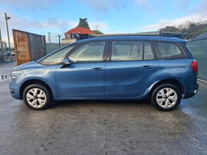 €500 OFF!!! 142 Citroen C4 Picasso 7 Seater - Image 4