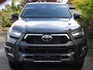 252 Hilux Invincible X * Roll cover and bars inc - Image 2