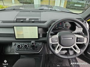 Land Rover Defender 3.0 D S Campaign Commercial - Image 4