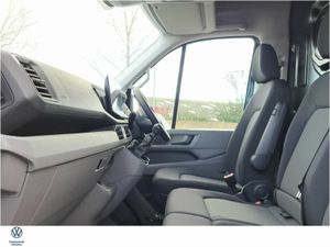 Volkswagen Crafter Highline MWB H Roof 140bhp - Image 4