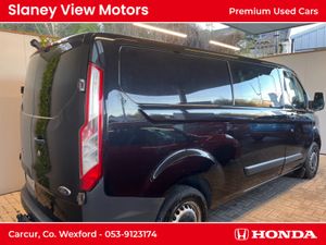 Ford Transit Custom CREW/CAB/ 6 SEATER - Image 4