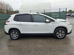 €500 OFF.  2017 Peugeot 2008  1.2 Petrol - Image 3