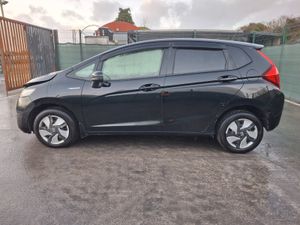 €500 OFF!!! *2015 Honda Fit    Hybrid  Automatic - Image 3
