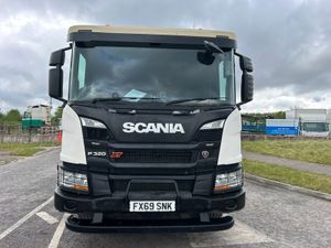 Scania XT 6x4 Tipper - Image 2