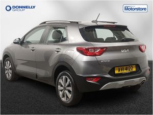 Kia Stonic Estate 2 - Image 3