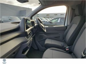 Volkswagen Transporter Highline 150 bhp Auto - Image 4