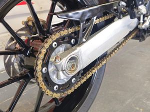 2002 KTM 640 Duke - Image 4