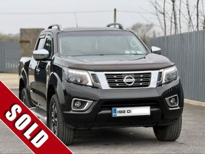 Nissan Navara LOW MILES - AUTO - TEKNA NAVARA - Image 2