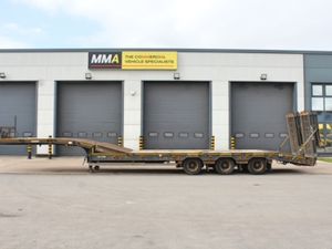 2017 MONTRACOM TRI-AXLE LOW-LOADER TRAILER - Image 4