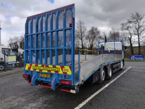 2023 Man TSM 26.330 6x2 with 29.5ft Beavertail - Image 4