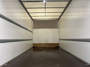 2022 Mercedes-Benz Sprinter Luton Box Van - Image 3