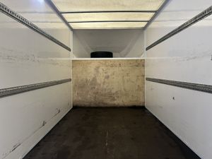 2023 Ford Transit Luton Box Van - Image 3