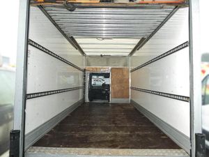 2022 Mercedes-Benz Sprinter Luton Box Van - Image 2