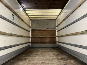 2022 Ford Transit Luton Box Van - Image 2