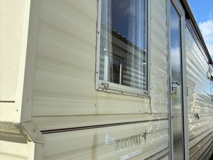 ARE YOU LOOKING FOR A CLEAN 10ft 3 BED HOME - Image 3