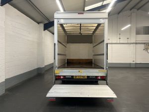 2023 Iveco Daily Luton Box Van - Image 2