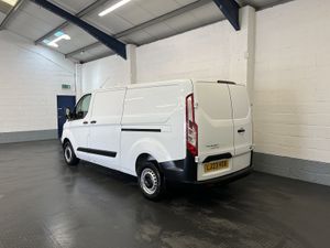 2023 Ford Transit Custom Panel Van - Image 4